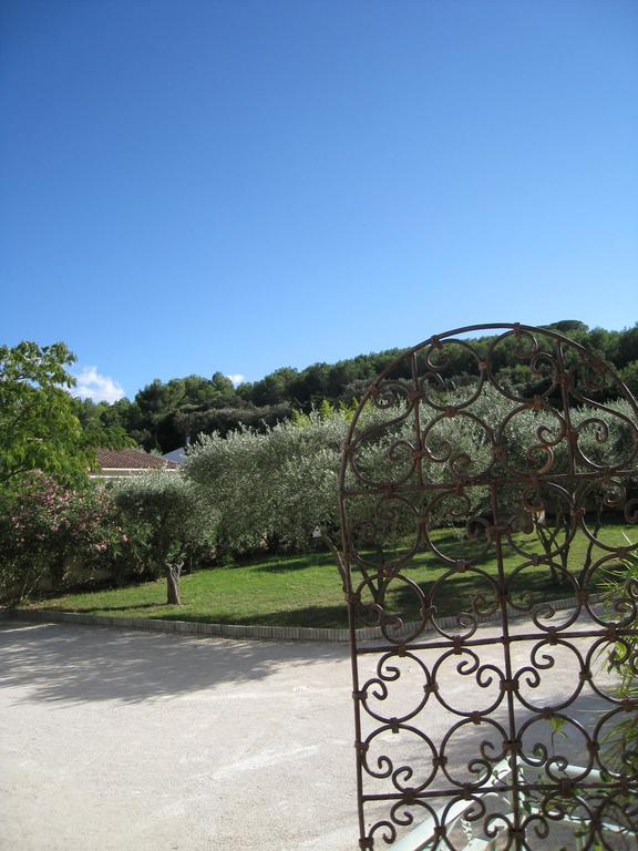 Le Clos Olives Comps  Exterior foto